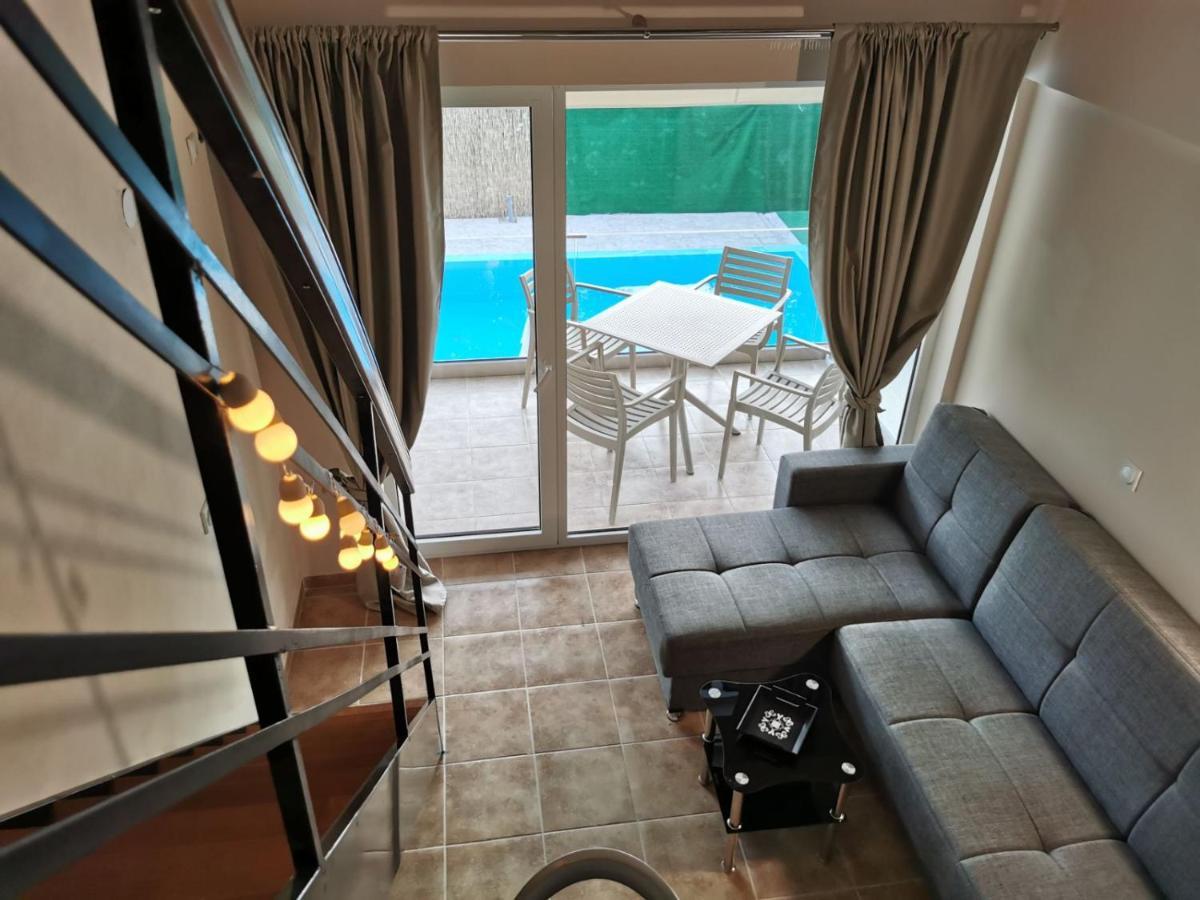 Hotel Capital Lux Нидри Экстерьер фото